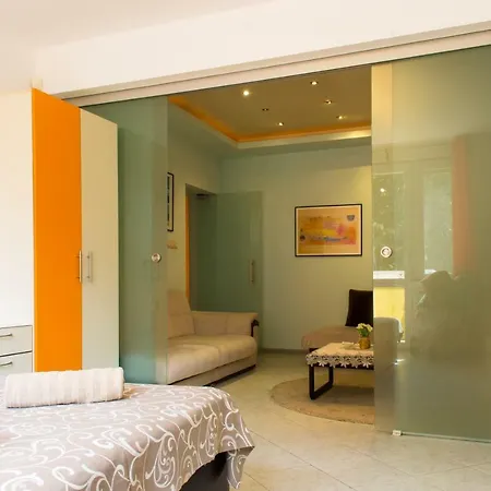 Elegance Luxury *