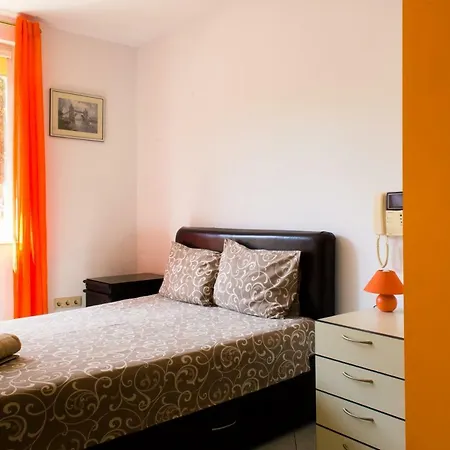 Apartment Elegance Luxury Sofia